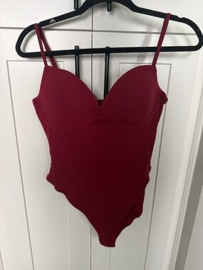 Ribbed Bodysuit in Wine Red